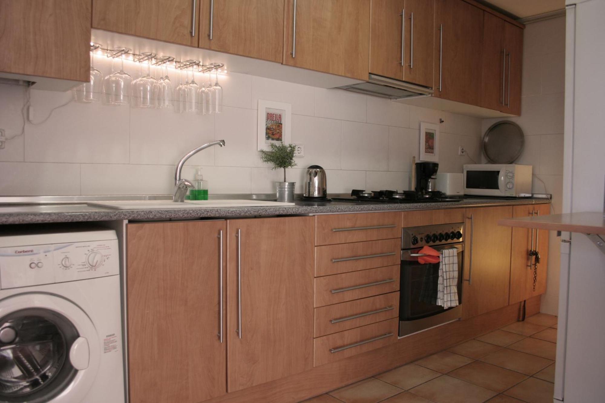 Lovely Apartment With A Terrace バルセロナ エクステリア 写真
